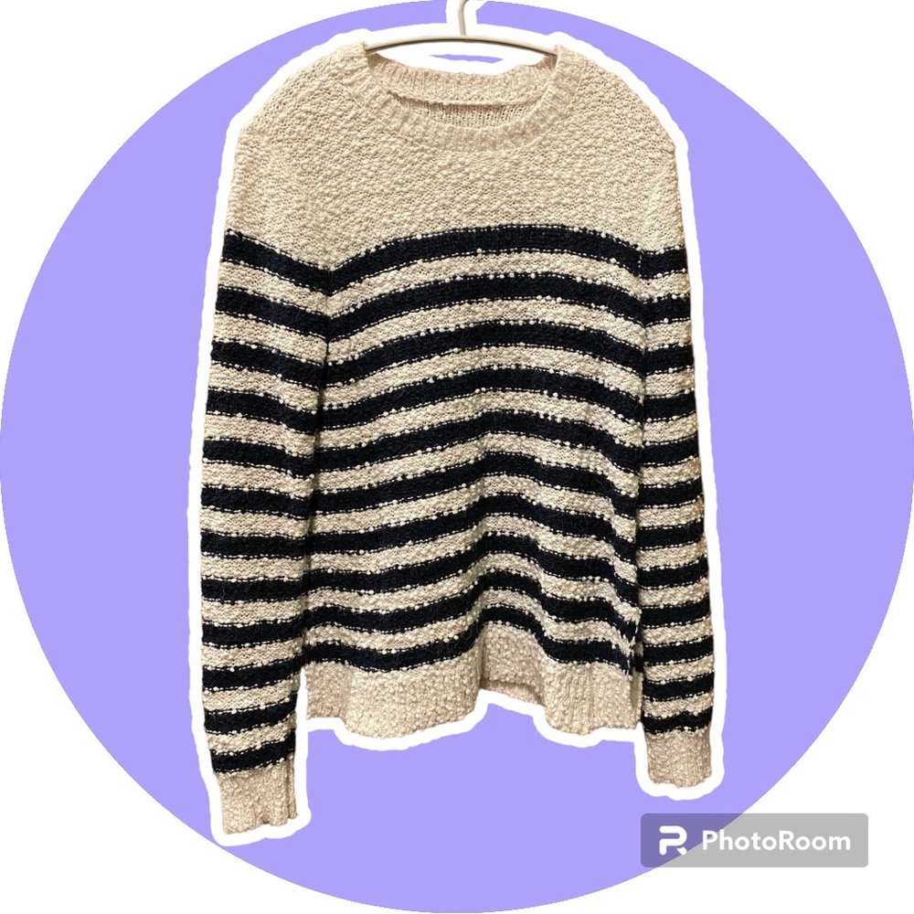 Marled Clothing Knit black and white Striped fuzzy sweater size small